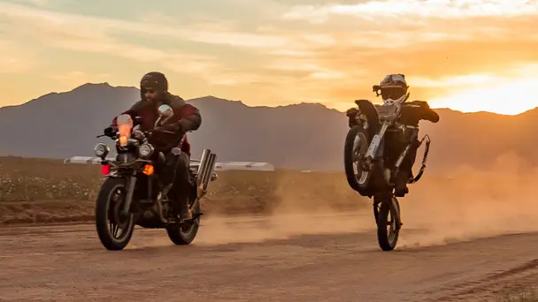 Zombie Bikes vs. Ap...