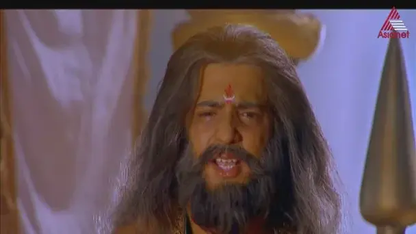 Abhimanyu survives Karna's attack
