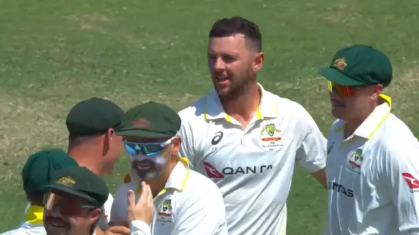 Australia beat South Africa by 214 runs | 1st Test