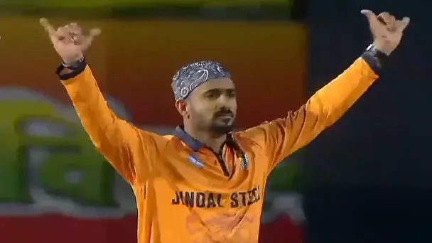 KC Cariappa's 3 for 9 | Match 18