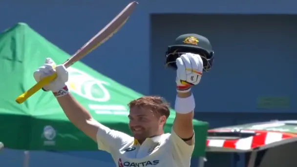 Josh Inglis' 102 off 135 | 3rd Test