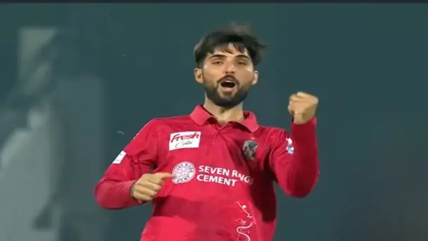 Jahandad Khan's 3 for 18 | Match 12 