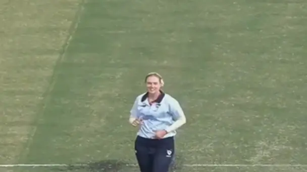 Maitlan Brown's 4 for 30 | Match 31