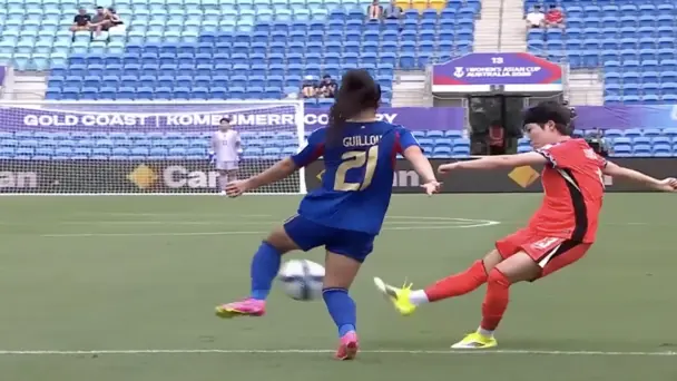 OH MY WORD! Park Soo-jeong's long-range screamer leaves fans awestruck