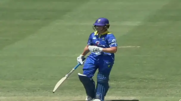 Paris Bowdler's 61 off 87 | Match 22