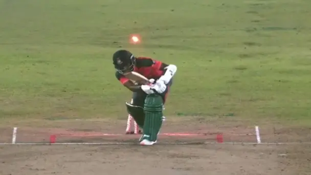 Salman Mirza's 3 for 20 | 3rd T20I