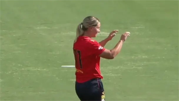 Madeline Penna's 3 for 34 | Match 36