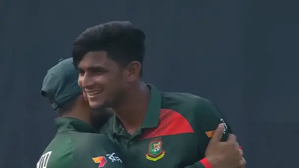 Nahid Rana’s maiden fifer rocks Pakistani batters