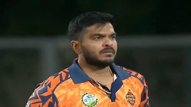 Angelo Perera's 3 for 23 | Match 10