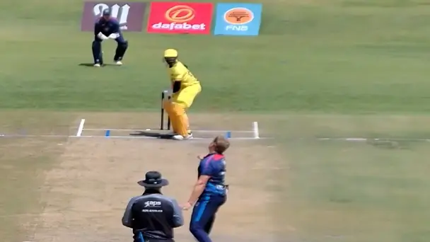 Ruben Trumpelmann's 4 for 27 | 1st ODI