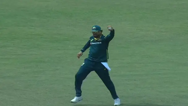 STUNNER! Nikhil Chaudhary pulls off a screamer to dismiss Sarkar