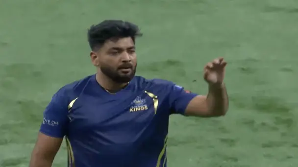 Tajinder Singh's 3 for 26 | Match 3
