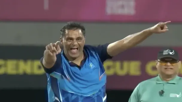 Ajit Chandila's 4 for 22 | Match 6