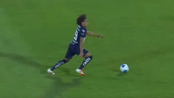 Adalberto Carrasquilla's sharp vision and assist led to great goal