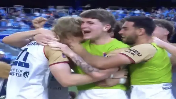 STOPPAGE-TIME DRAMA! Ben Gibson wins it for Newcastle Jets