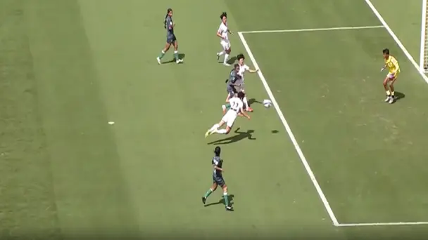AIRBORNE! Kim Hye-yong's diving header is pure perfection