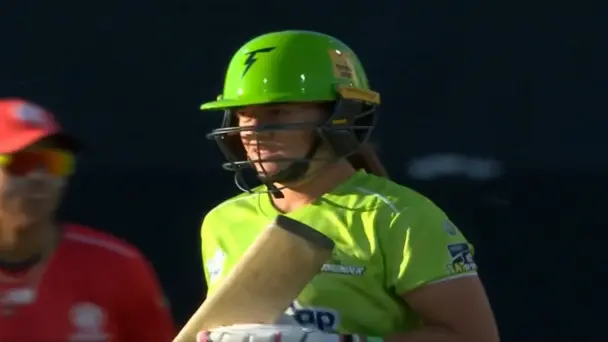Sydney Thunder Women beat Melbourne Renegades Women by 6 wickets | Match 1