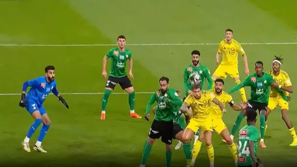 INCREDIBLE! Inigo Martinez nails an unreal header