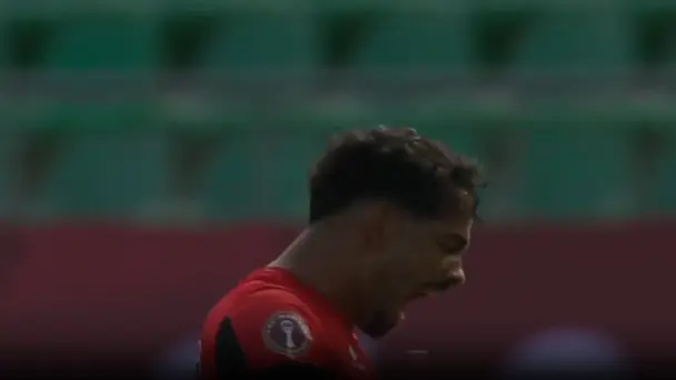 FLYING HEADER! Diogo Calila's gravity-defying goal