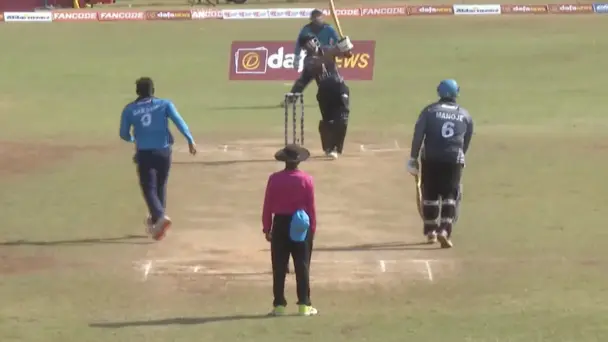 Mufasir Bhat's 82 off 27 | Match 3