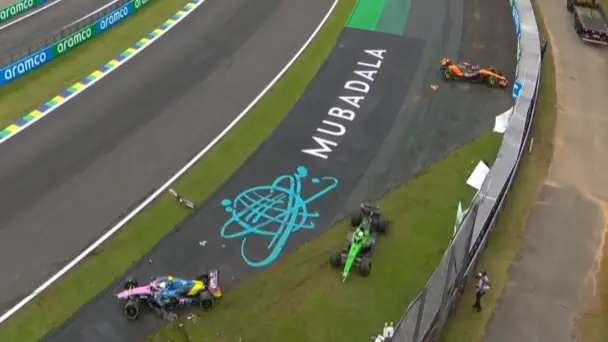 Turn 3 Chaos! Piastri, Hulkenberg and Colapinto spun out