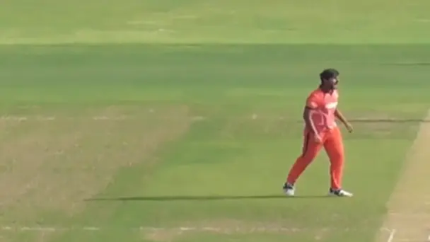 Ali Dawood's 3 for 32 | 1st ODI