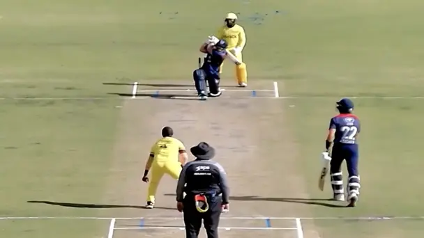 Nicol Loftie-Eaton's 72* off 36 | 1st T20