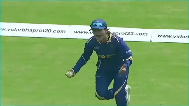 Shreya Lanjewar's 4 for 19 | Match 3