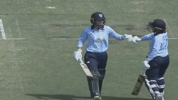 New South Wales Breakers beat Queensland Fire by 6 wickets | Match 1