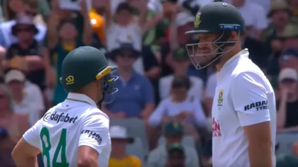 South Africa put up 329/10 on the board | 3rd Test, Day 1