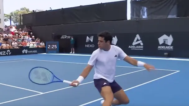 Covered Every Inch! Watch Jaume Munar Clar's unreal court craft