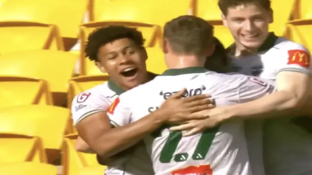 INCREDIBLE! Ifeanyi's late strike seals Wellington Phoenix's crucial win