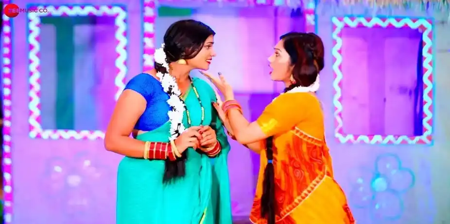 Nik Lage Kawariya Ke Bhid Me - Full Video | Setu Singh, Yadav Mukesh, & Raushan Singh