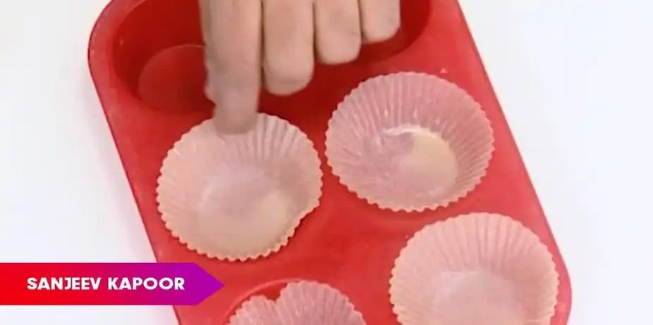 Khana Khazana S1 E241 - Eggless Mawa Cake by Sanjeev Kapoor - Khana Khazana