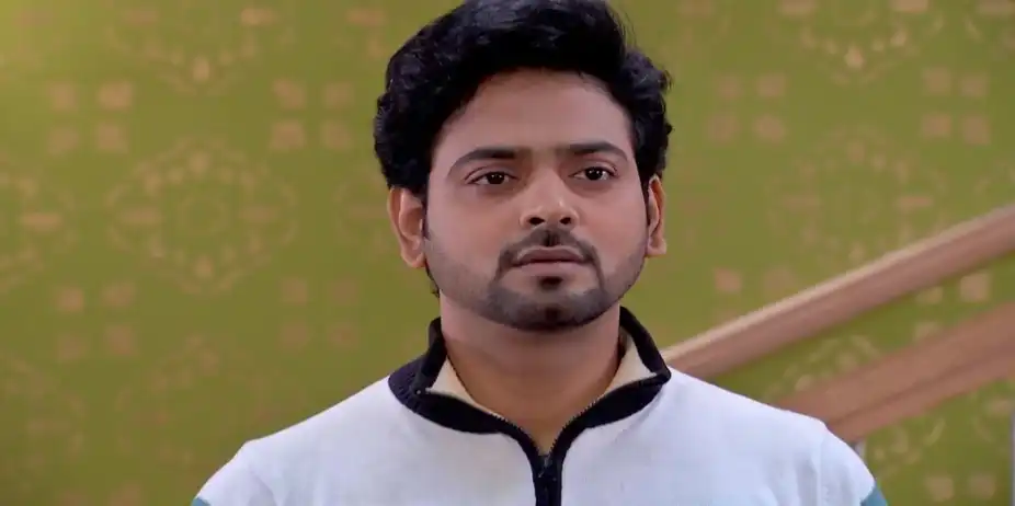 Bokul Kotha S1 E472 - Samar meets Rajatava in the police station-Bokul Katha