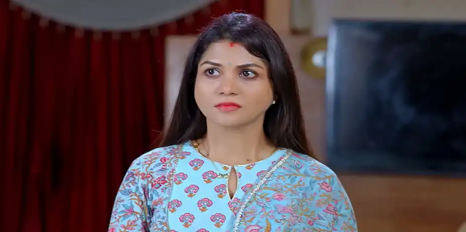 Dheerga Sumangali Bhava S1 E399 - Gautam Gives Ahalya's Bangles to Meera