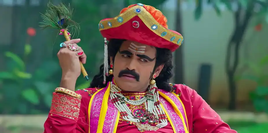 Aval Arundhati S1 E610 - Mahendran Fills Out the Form