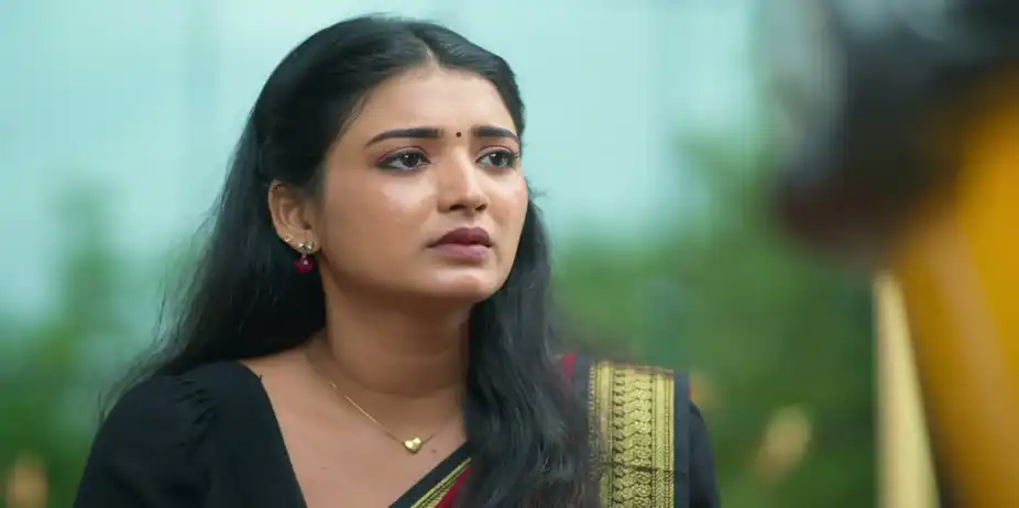 Kudumbashree Sharada S1 E1546 - Reshma Reveals the Truth to Kamalan
