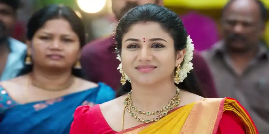 Varshini Mocks Maruthu