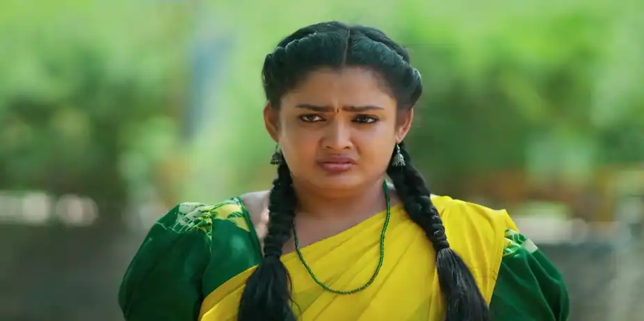 Parvathi Guides Rashmi