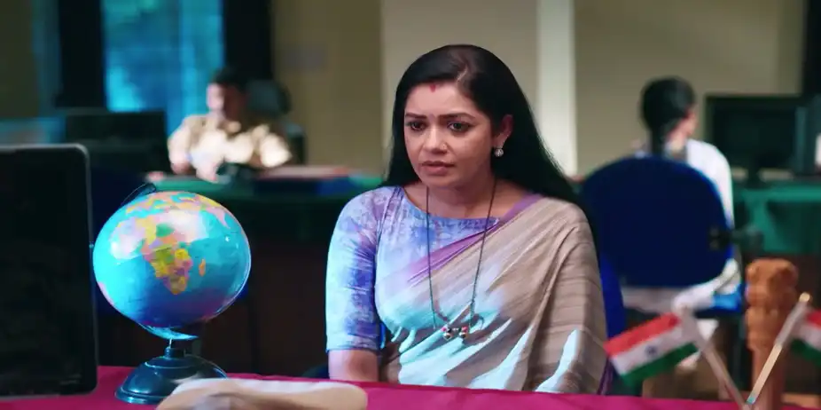 Amruthadhaare S1 E1067 - Malli Stops Minchu from Revealing the Truth