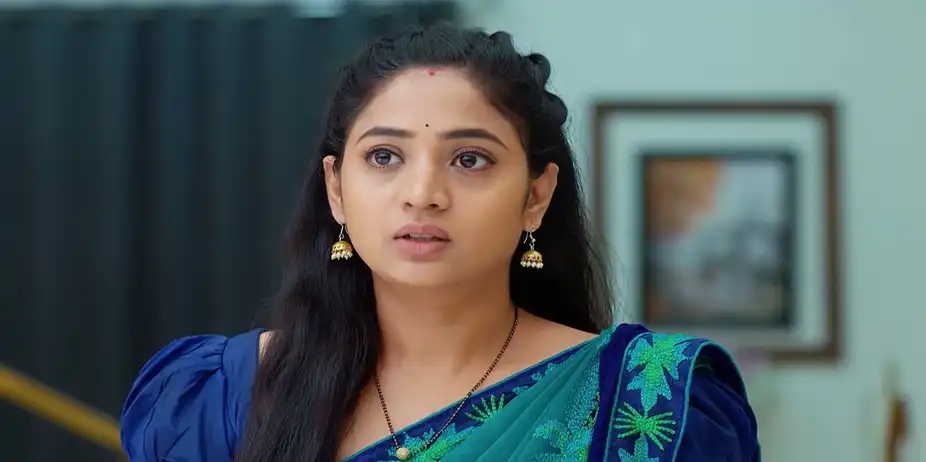 Ennallo Vechina Hrudayam S1 E512 - Parvathamma Slaps Phanindra