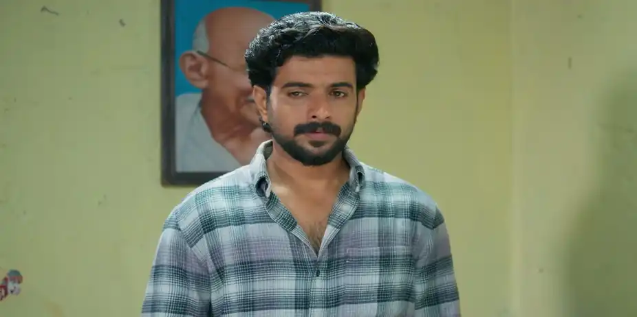 Akale S1 E653 - Raju Saves Deepak from the Police