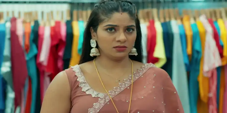 Chembarathy S1 E265 - Narendran Traces Ramadevi