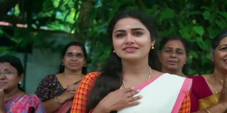 Snehapoorvam Shyama S1 E668 - Sarah Swaps Sona and Radhika's Babies