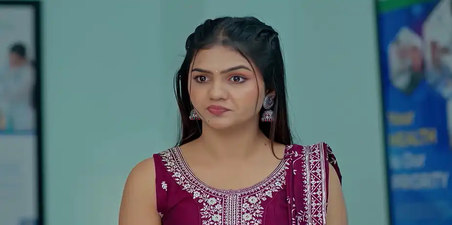 Deergha Sumangali Bhava S1 E129 - Ahalya in a Nurse's Disguise