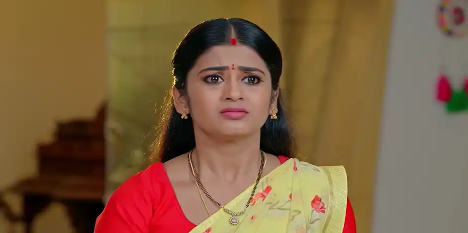Deergha Sumangali Bhava S1 E128 - Raghuram Leaves for Kashmir