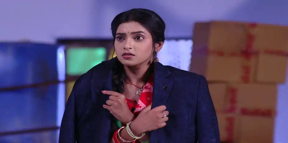 Shrabani S1 E46 - Sagar Rescues Shrabani
