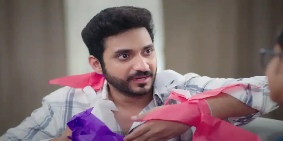 Savalyachi Janu Savali S1 E686 - Sarang and Savali Get Into a Playful Argument