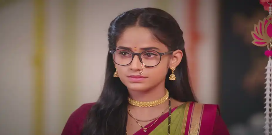 Savalyachi Janu Savali S1 E689 - Tilottama Invites Venkatesh and Savali to Perform 'Aarti'